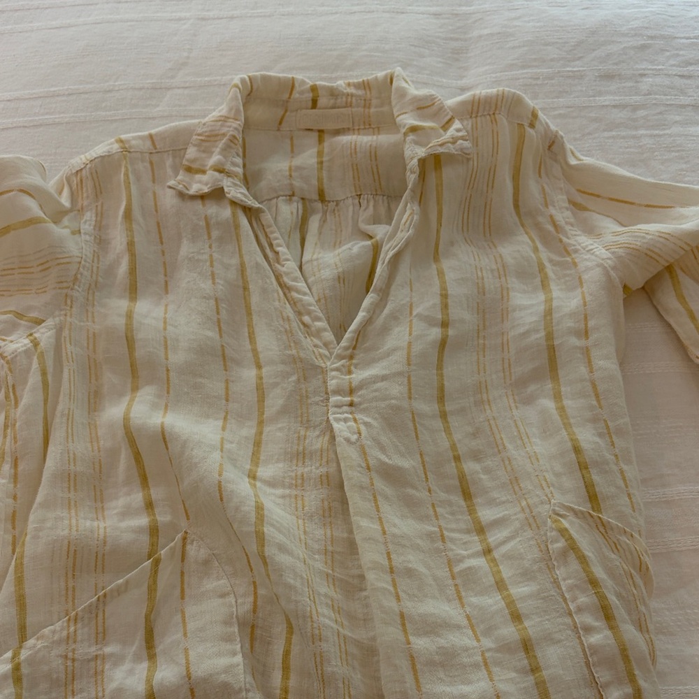 CP Shades white breezy linen Teton  Tunic Top with yellow stripe - Picture 3 of 5